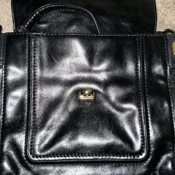 Milly Black Leather/Croc Embossed Top Flap Handbag w/Chunky Enamel Chain Strap - Picture 9 of 11